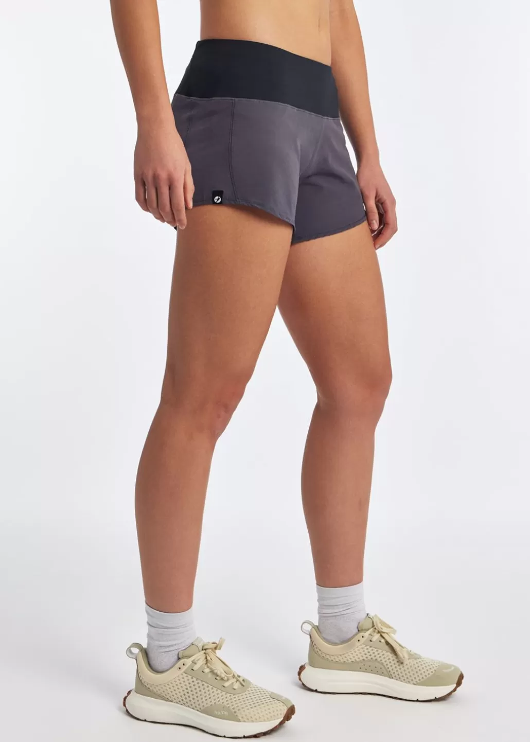 Oiselle Featherweight Roga Shorts Outlet