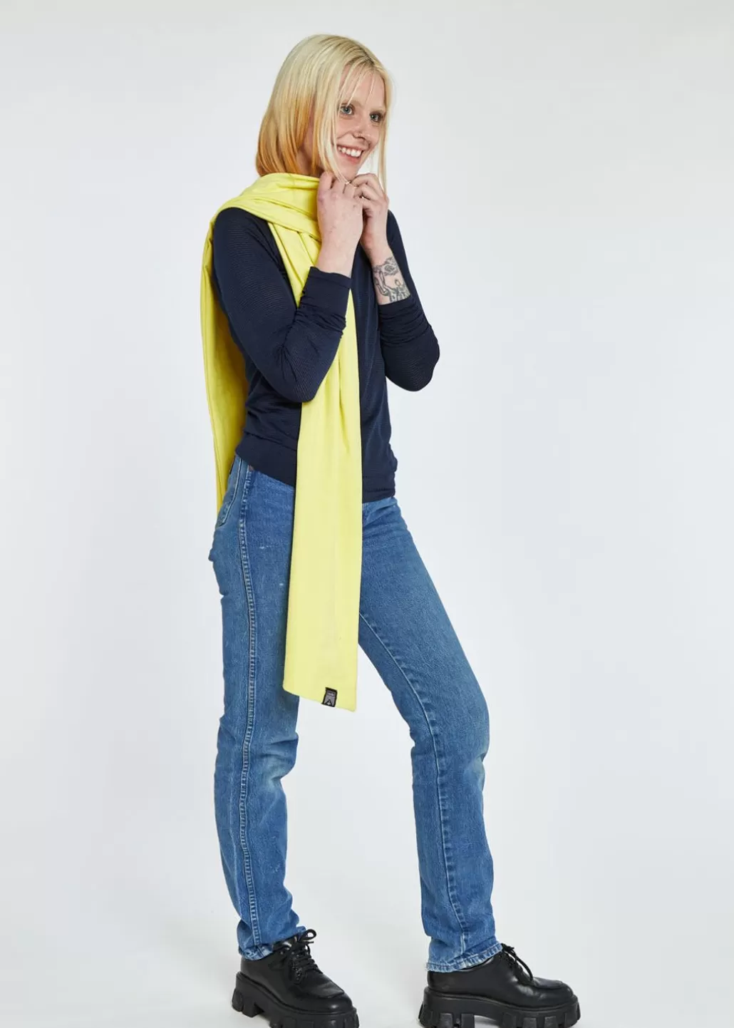 Oiselle Lux Ultra Scarf Sale